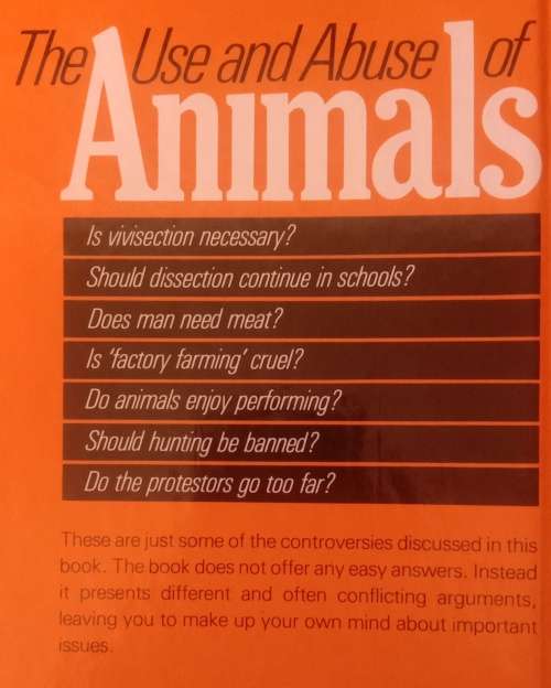 Zoe Richmond-Watson: The use and abuse of animals [Hard cover]