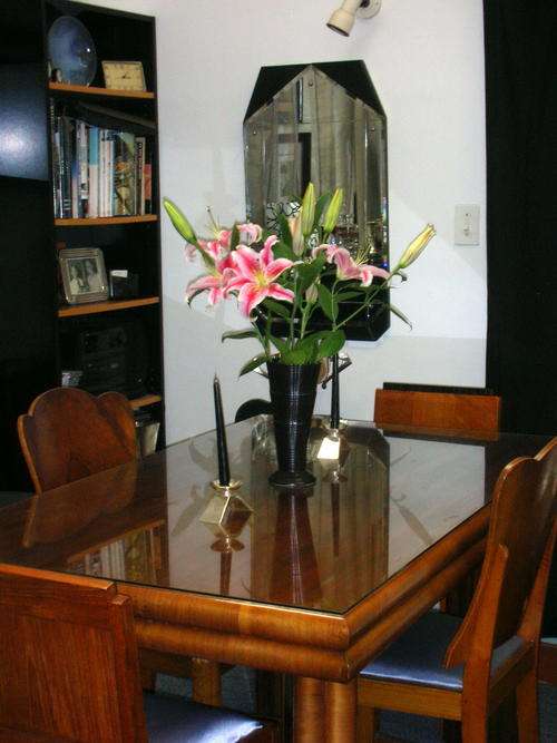 Art Deco Dining Table Superb Condition