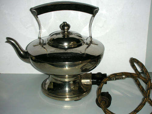 American Art Deco Chrome Electric Kettle by Hotpoint with a bit of history!