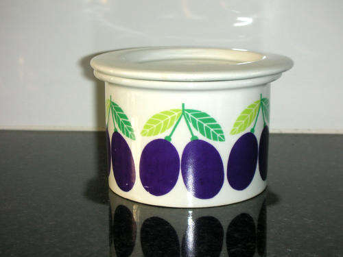 Arabia Finland Pomona Preserve Pot Plum Design