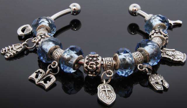 Beautiful Blue Amor of God Style Bracelet