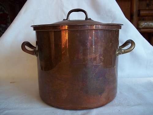 Vintage B&M Douro 2 handled copper pot with lid