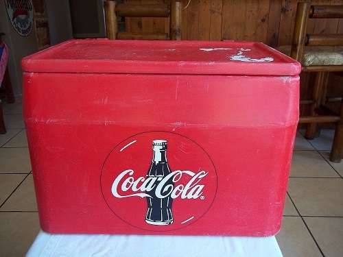 Large vintage Coca-Cola cooler box with hinged lid - genuine item