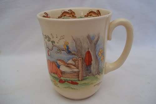 Vintage Royal Doulton Bunnykins "Sleeping outdoors" beaker signed Barbara Vernon