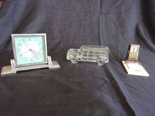3 Vintage desktop stationary items for 1 bid
