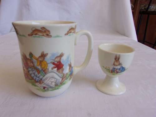 2 Royal Doulton Bunnykins items for 1 bid
