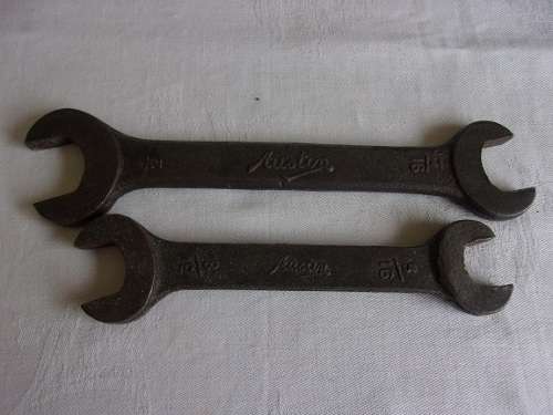 2 Vintage Austin open ended spanners for 1 bid
