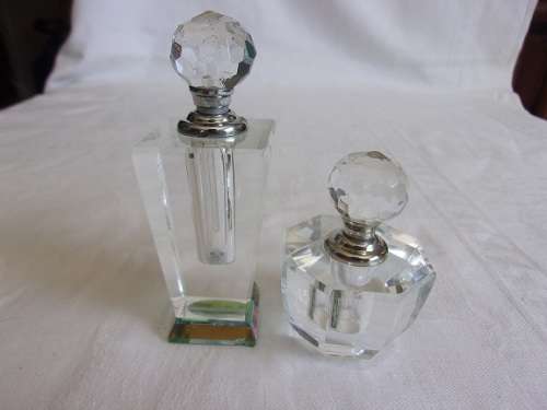 2 Lovely vintage faceted clear glass perfume bottles for 1 bid