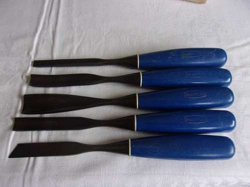 Vintage set of Marples "Blue Chip" carving chisels - made in Sheffield England