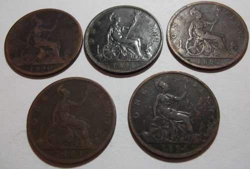 5 Consecutive Victoria (Bun head) British Penny coins - bid per coin to take all
