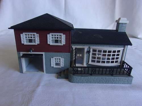 Vintage HO BB scale Bachmann Plasticville Ranch House