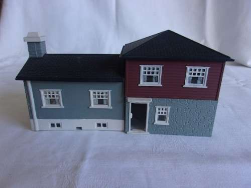 Vintage HO BB scale Bachmann Plasticville Ranch House