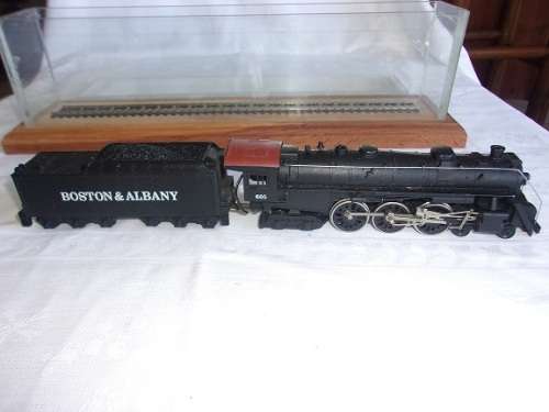 Vintage Mantua Boston & Albany model locomotive & tender in display case