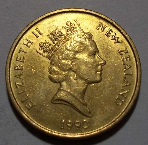 1 Elizabeth 11 New Zealand Two Dollar coin