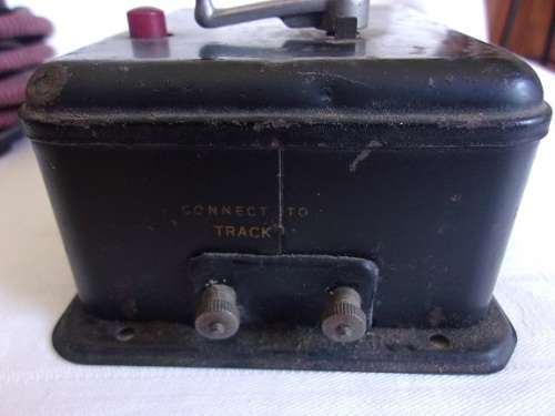 Vintage Hornby-Dublo Transformer No 1 Type 00/1 and controller - Meccano Limited