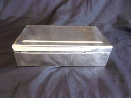 Quality vintage hallmarked A1 silver plated card box