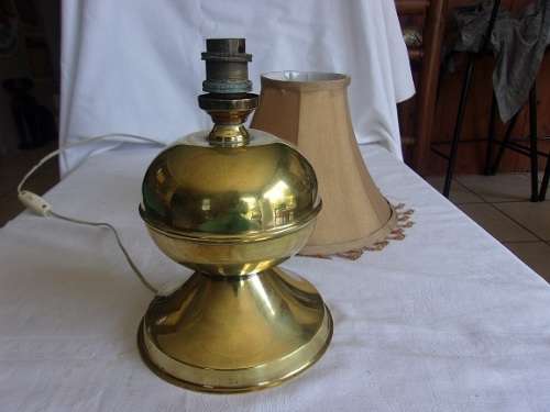 Lovely vintage solid brass bedside lamp