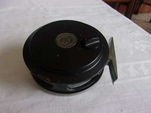 Vintage Rimfly II fly fishing reel plus some fly fishing accessories