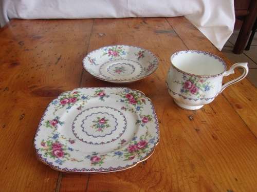 Vintage Royal Albert "Petit Point" tea trio - Reg. No. 778676