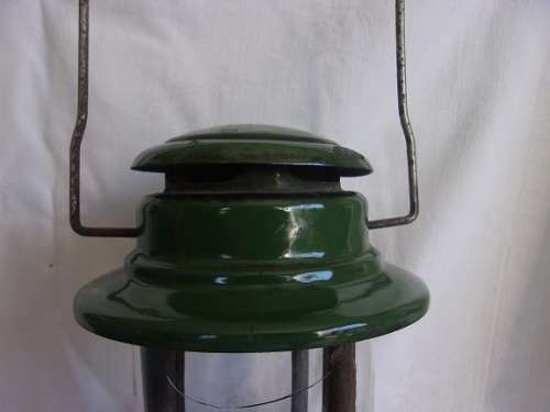 Vintage Coleman Model 339 pressure lantern - made in Canada
