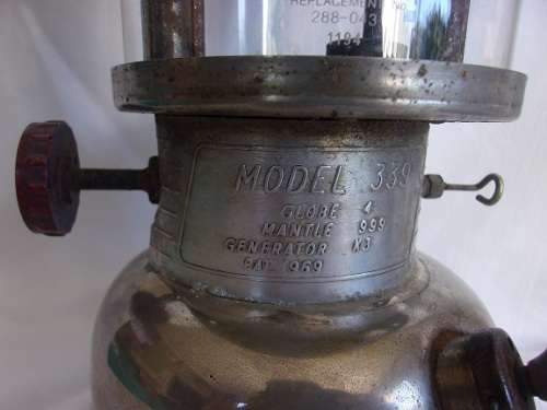 Vintage Coleman Model 339 pressure lantern - made in Canada