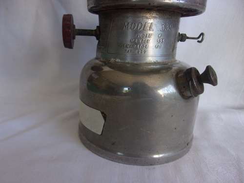 Vintage Coleman Model 339 pressure lantern - made in Canada