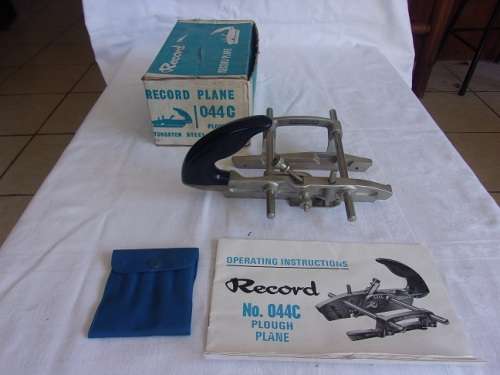 Vintage Record No. 044C Plough Plane with cutters & original box