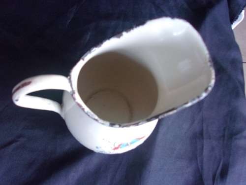 Vintage enamel milk & lidded sugar on matching tray