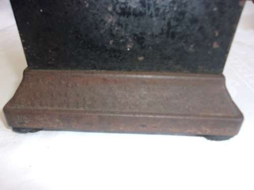 Antique British L.M. Ericsson crank table top telephone