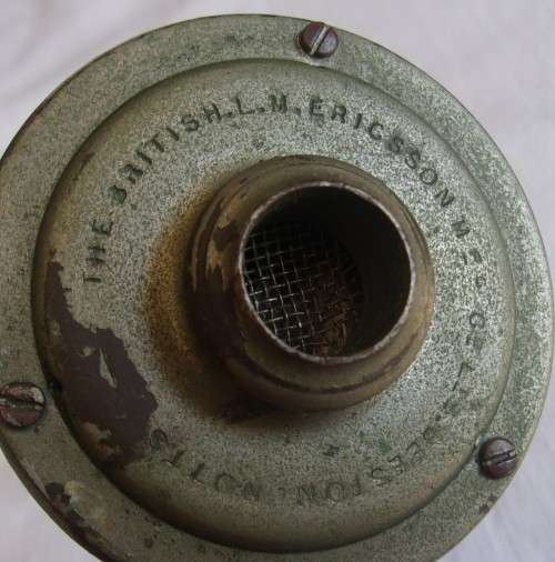 Antique British L.M. Ericsson crank table top telephone