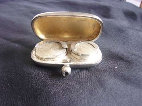 Antique art nouveau Sterling silver sovereign case