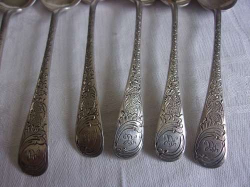 Antique set of 11 Sterling silver teaspoons - 158g