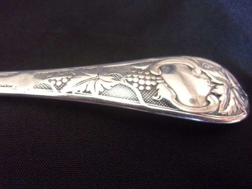 3 Victorian Sterling silver spoons for 1 bid - 90,7g
