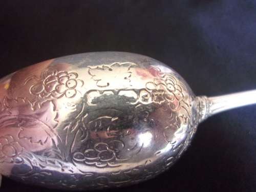 3 Victorian Sterling silver spoons for 1 bid - 90,7g
