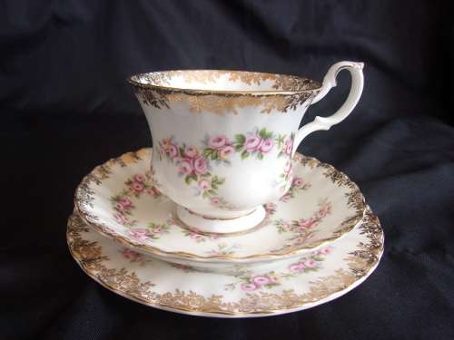 Vintage Royal Albert Dimity Rose tea trio