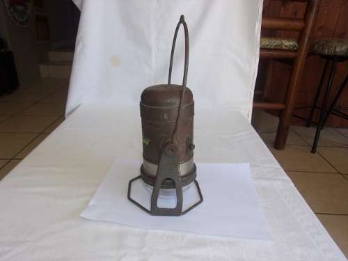 Vintage "Supreme" camping light for restoration - British Made in England