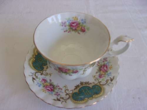 Vintage Royal Albert Berkeley tea duo