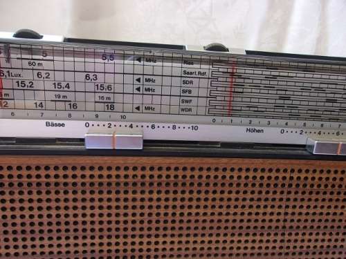 Vintage ITT Schaub Lorenz Touring International 104 portable radio - working