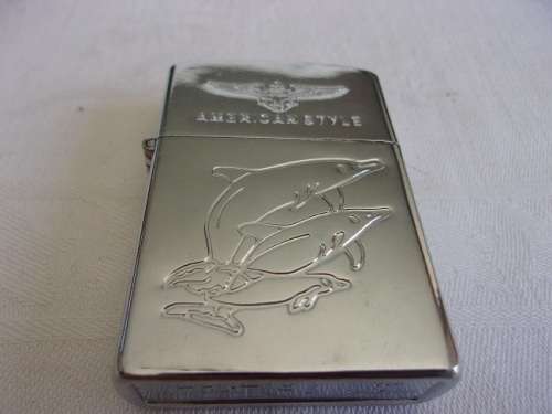Boxed Star fuel lighter and lighter fluid set