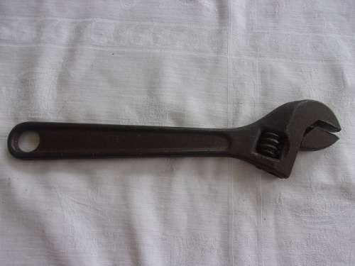 4 Vintage hand tools for 1 bid