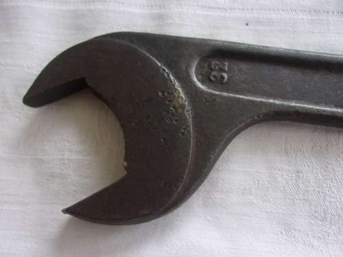 4 Vintage hand tools for 1 bid