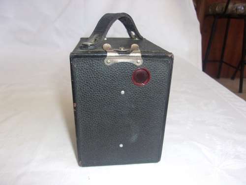 3 Vintage cameras for 1 bid - take a look!