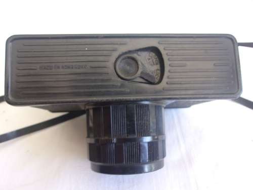 3 Vintage cameras for 1 bid - take a look!