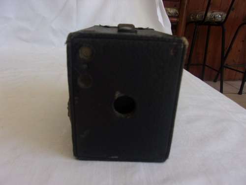 3 Vintage cameras for 1 bid - take a look!