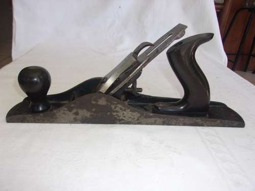 2 Vintage Stanley Bailey No. 5 planes for restoration or parts