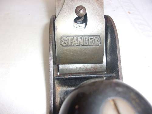 2 Vintage Stanley Bailey No. 5 planes for restoration or parts