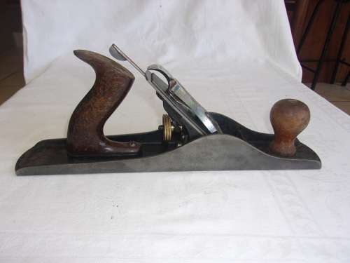 2 Vintage Stanley Bailey No. 5 planes for restoration or parts