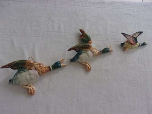 3 Vintage porcelain Mallard flying duck wall ornaments - 2 Beswick