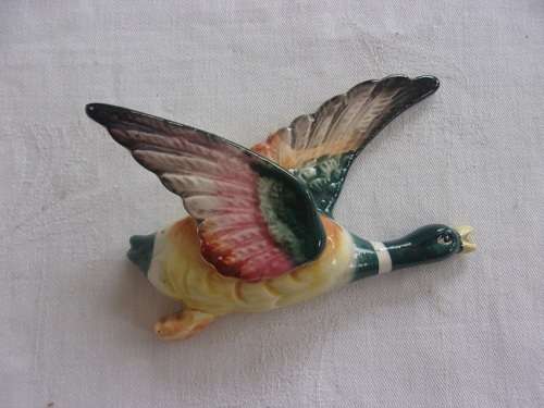 3 Vintage porcelain Mallard flying duck wall ornaments - 2 Beswick