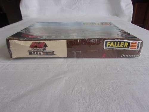Vintage boxed Faller Z282707 Z scale Guglingen Station diorama kit with shed